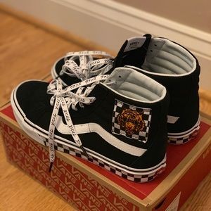 Vans Sk8-Hi - Limited Edition Tiger Check (Japan)